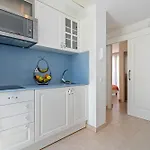 Sf2 Apartman *